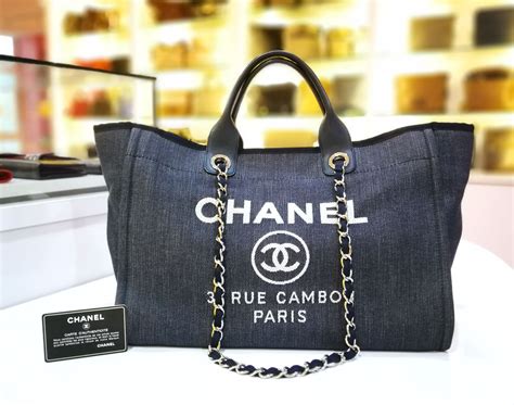 chanel 31 rue cambon paris bag black|chanel rue cambon tote.